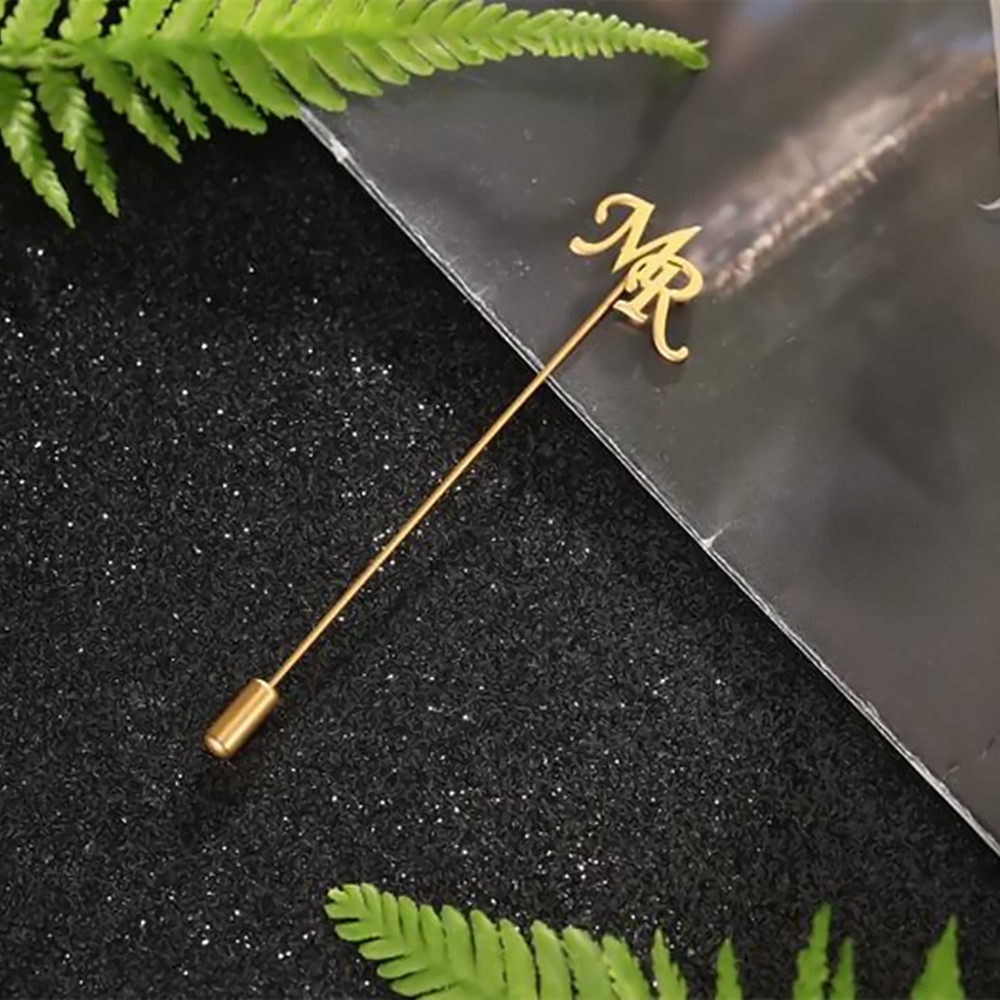 Customized Name Lapel Pin For  - Men'S Grooming Set Gift recensione e prezzo